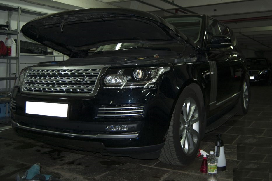 Антигравийная пленка капота для Land Rover Vogue