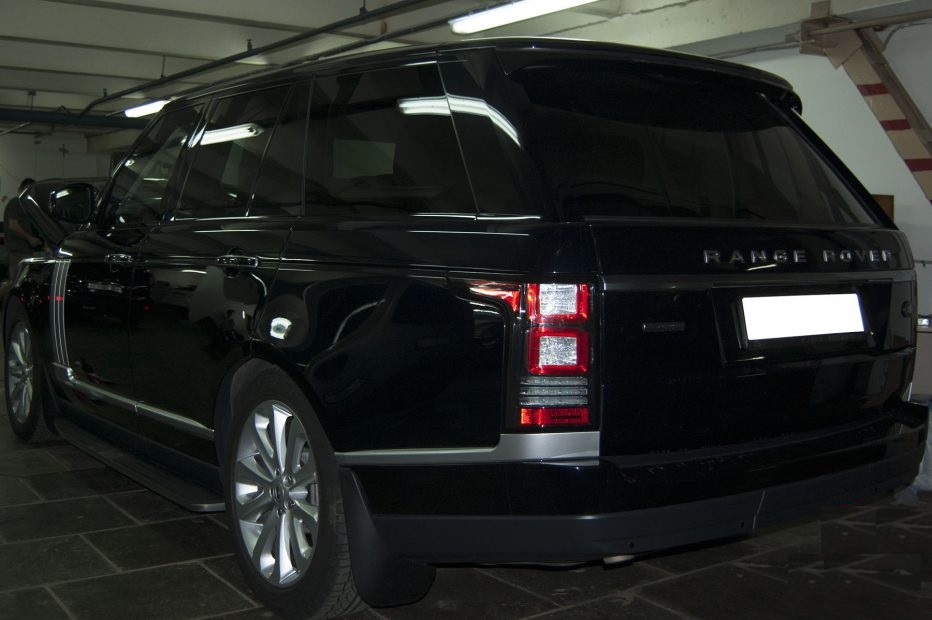 Антигравийная пленка капота для Land Rover Vogue