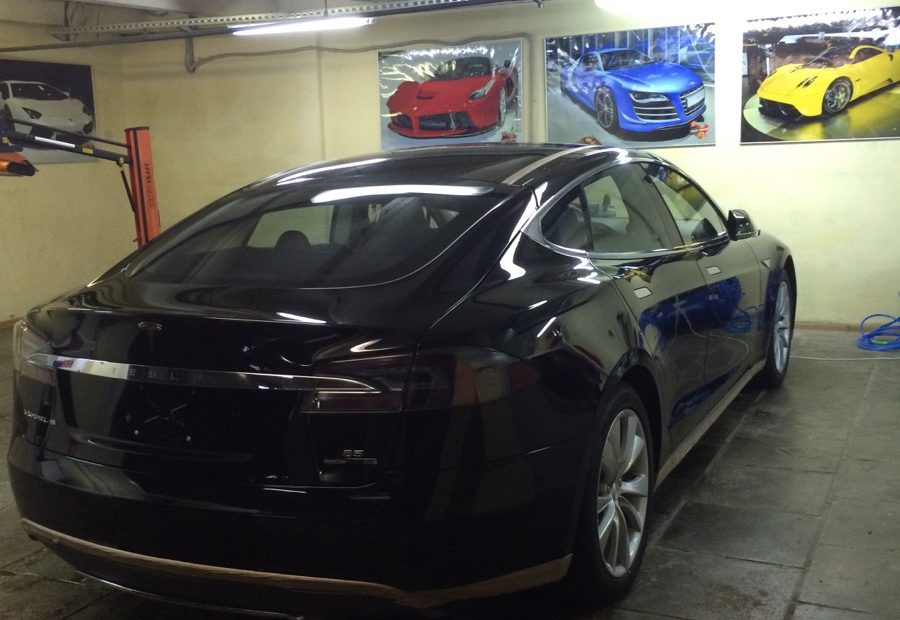 Полировка, защитное покрытие Ceramic Pro и защитные пленки на Tesla S